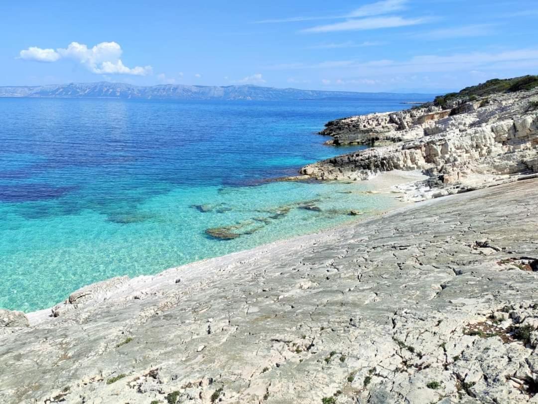 Smjestaj Latica Hotel Vela Luka Buitenkant foto